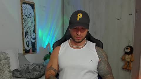 DAVE MAX online show from January 27, 2025, 3:50 pm