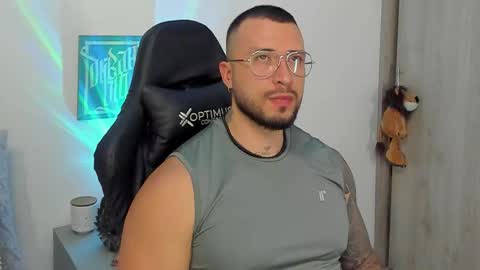 DAVE MAX online show from September 22, 2025, 1:18 am