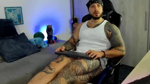 DAVE MAX online show from November 22, 2025, 3:00 pm