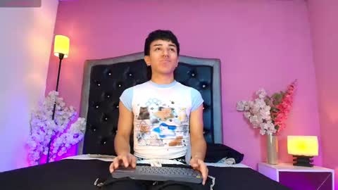 davel_svetla online show from November 12, 2025, 1:22 pm