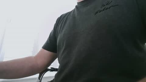 davesu12345 online show from July 8, 2026, 8:19 am