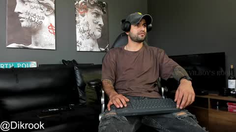 Daves online show from December 4, 2024, 1:09 pm