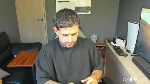 Daves online show from November 12, 2025, 11:54 am