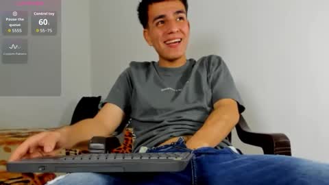 Snapshot of david_hot08 chatting on February 24, 2026, 6:44 am DAVID independent model online show from February 24, 2026, 6:44 am