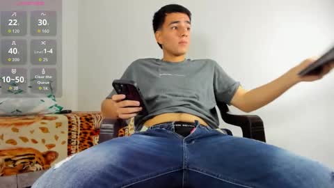 Snapshot of david_hot08 chatting on February 25, 2026, 3:27 am DAVID independent model online show from February 25, 2026, 3:27 am