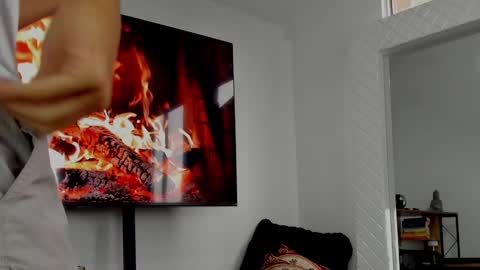 Hey im David that loves to explore and speak their fantasies. Very open talktative and nice. Feel free to chat with me online show from January 4, 2025, 12:59 pm