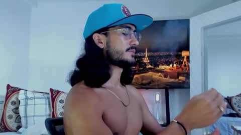 Hey im David that loves to explore and speak their fantasies. Very open talktative and nice. Feel free to chat with me online show from January 18, 2026, 2:43 pm