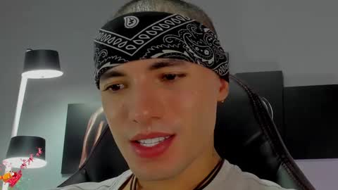 David Jons online show from December 6, 2024, 2:24 am