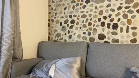 David online show from April 21, 2026, 1:42 am