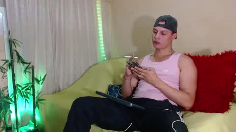 David Neill online show from September 20, 2025, 10:00 pm