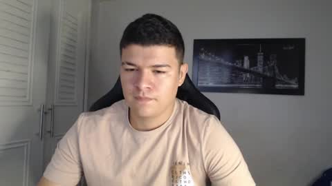 Snapshot of david_smit_ chatting on January 7, 2025, 1:24 pm david smit online show from January 7, 2025, 1:24 pm