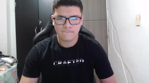 Snapshot of david_smit_ chatting on March 12, 2025, 2:34 pm david smit online show from March 12, 2025, 2:34 pm