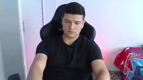 Snapshot of david_smit_ chatting on September 8, 2025, 3:44 pm david smit online show from September 8, 2025, 3:44 pm