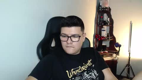 Snapshot of david_smit_ chatting on February 28, 2026, 9:27 pm david smit online show from February 28, 2026, 9:27 pm