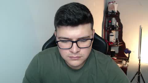 Snapshot of david_smit_ chatting on March 1, 2026, 7:16 pm david smit online show from March 1, 2026, 7:16 pm