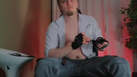 Vincente online show from April 21, 2026, 8:34 pm