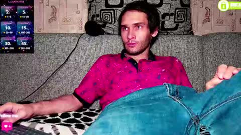 DavidCarroll online show from November 1, 2025, 6:43 pm