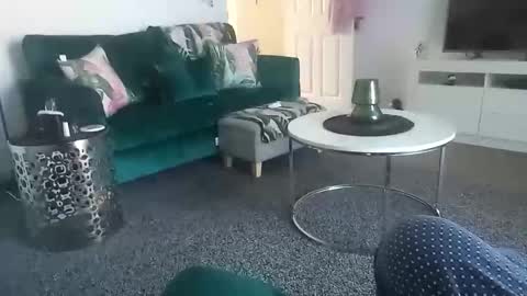 davidf75 online show from September 22, 2025, 7:32 am