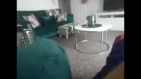 davidf75 online show from October 3, 2025, 8:11 am