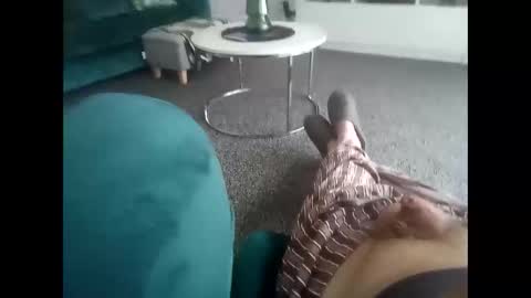 davidf75 online show from October 9, 2025, 8:01 am