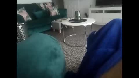 davidf75 online show from October 10, 2025, 7:51 am