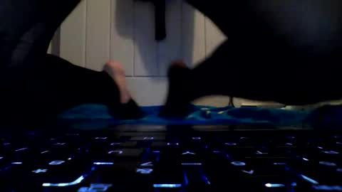 davidhorny2222 online show from January 12, 2026, 2:55 pm