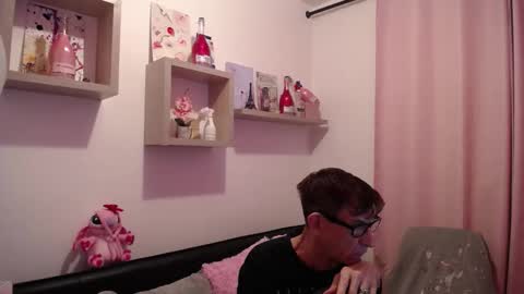 Snapshot of davidhumbee chatting on February 1, 2026, 8:51 pm David Lucky 13 online show from February 1, 2026, 8:51 pm