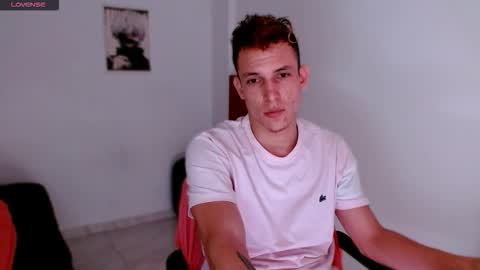 davidsalazar33 online show from September 9, 2025, 6:24 am