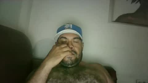 Snapshot of davinson_lopez35 chatting on June 11, 2026, 2:33 am davinson_lopez35 online show from June 11, 2026, 2:33 am