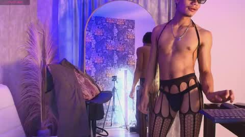 Davis online show from April 18, 2026, 7:58 pm