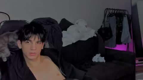 davis online show from January 21, 2025, 8:11 pm