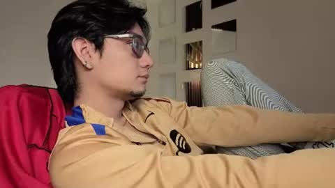 Snapshot of davoxer chatting on June 25, 2026, 5:12 am davoxer online show from June 25, 2026, 5:12 am
