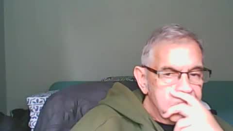 Snapshot of davygravy chatting on June 2, 2026, 4:14 am davygravy online show from June 2, 2026, 4:14 am