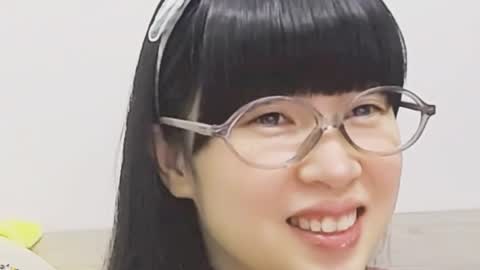 Mita online show from April 23, 2026, 4:35 am