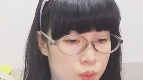 Mita online show from April 24, 2026, 2:25 am