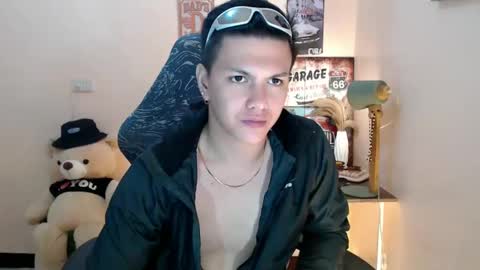 JC LOVER BOY online show from January 1, 2025, 11:51 pm