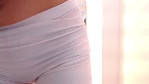 day_demoni online show from March 28, 2026, 1:54 pm