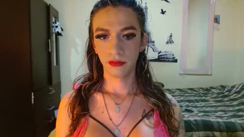 dayanna_01_ online show from April 24, 2026, 3:47 pm