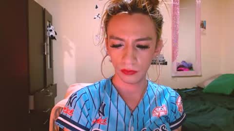 Snapshot of dayanna_01_ chatting on July 23, 2026, 9:13 pm dayanna_01_ online show from July 23, 2026, 9:13 pm