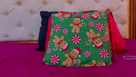 dayis_miller online show from April 18, 2026, 10:43 pm