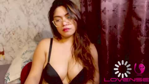 daze2love online show from December 25, 2024, 6:20 am