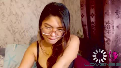 daze2love online show from December 26, 2024, 9:55 am