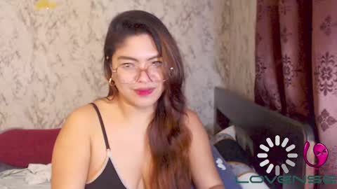 daze2love online show from January 17, 2025, 5:53 am