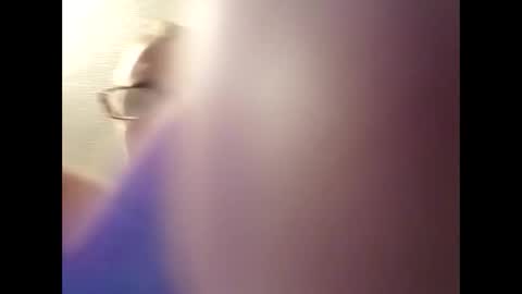 Dazzill online show from December 2, 2024, 5:04 pm