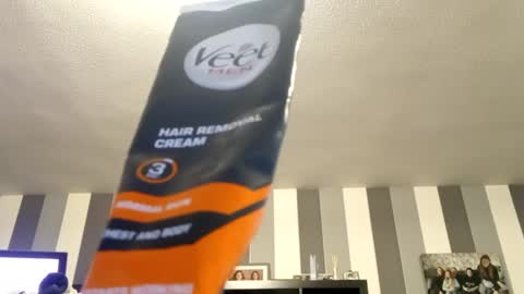 Dazzill online show from January 14, 2025, 6:07 pm