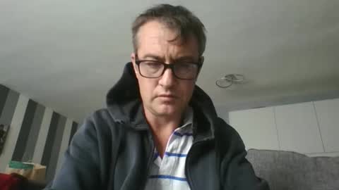 Dazzill online show from September 13, 2025, 11:54 am