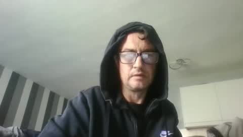 Dazzill online show from September 23, 2025, 10:40 am