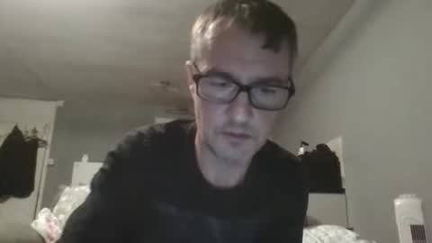 Dazzill online show from November 29, 2025, 6:44 pm