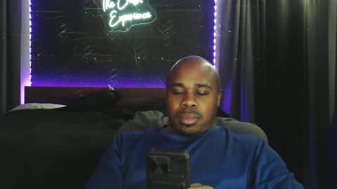 DCrush online show from February 14, 2025, 4:26 am