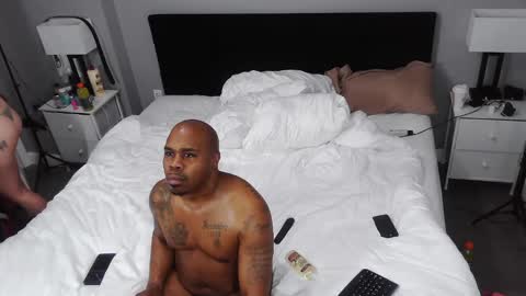 DCrush online show from February 28, 2025, 5:15 am